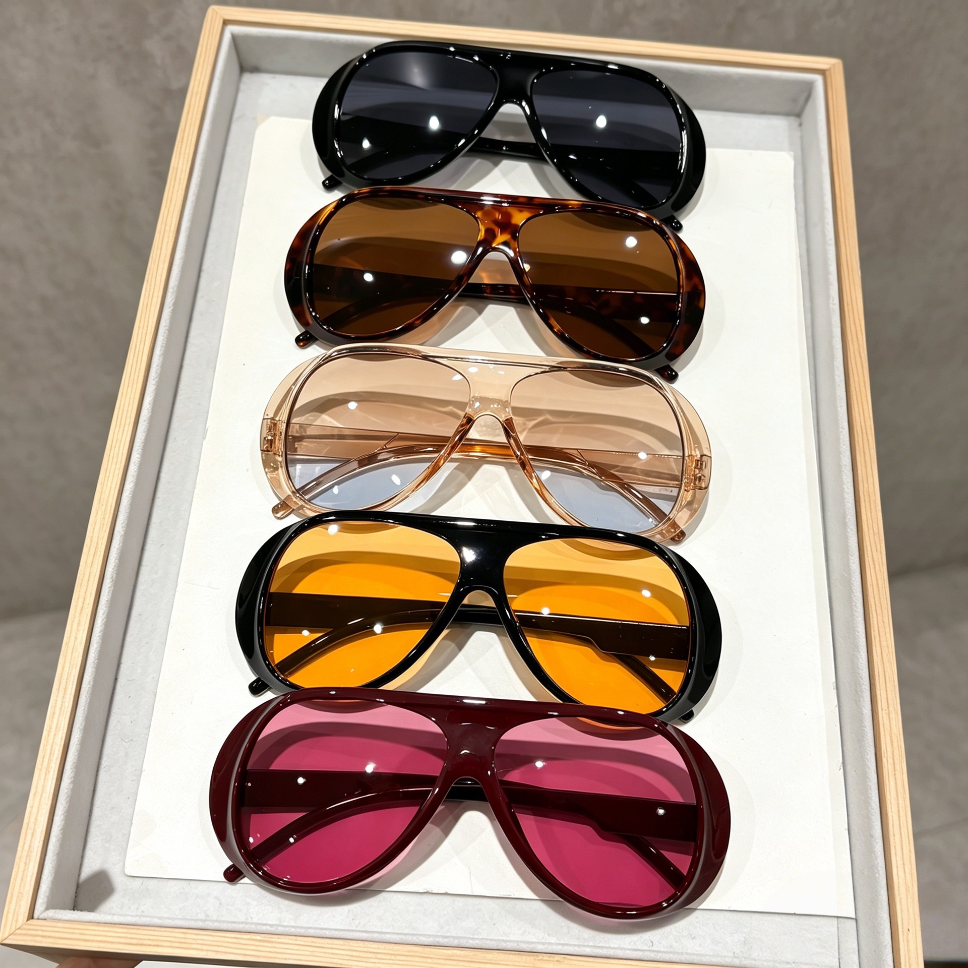 O1CN012PY4741j6b2zKXwk3_2214107244499-0-cib.jpg 5 Pairs Of Large-Frame Pilot Sunglasses For Women, Premium Look, Y2K Fashion Sunglasses, UV-Blocking Sunglasses - Image 1