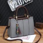 European & American Style Large-Capacity Commuter Tote Fashionable Solid Color Spliced Shoulder & Handbag