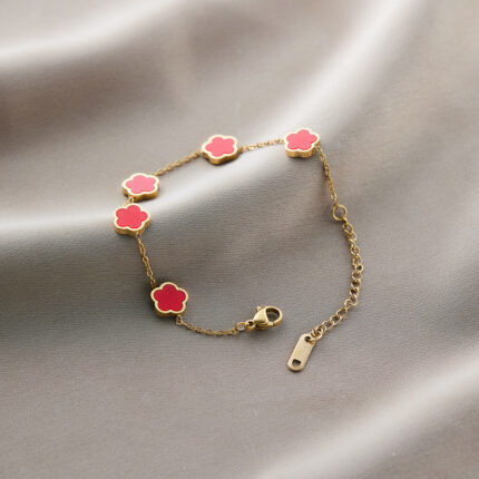 Clover red