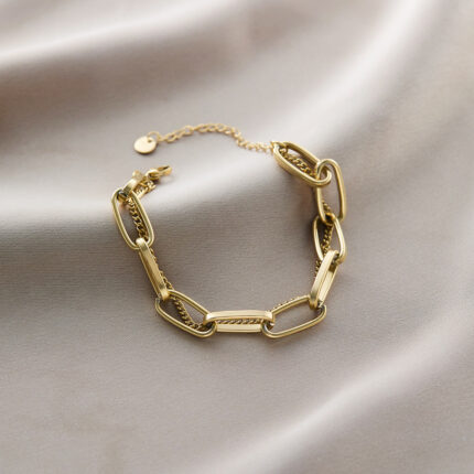 Double layer of exaggerated gold