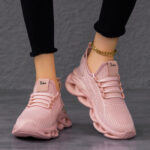 Women's Plus-Size Mesh Chunky Dad Sneakers Height-Increasing Platform Casual Shoes