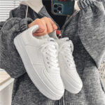 Little White Shoes Men's Winter Breathable Teen Casual Versatile Men's Shoes 2026 New Student Pure White Sports Shoes