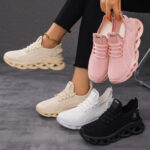 Women's Plus-Size Mesh Chunky Dad Sneakers Height-Increasing Platform Casual Shoes - Image 4