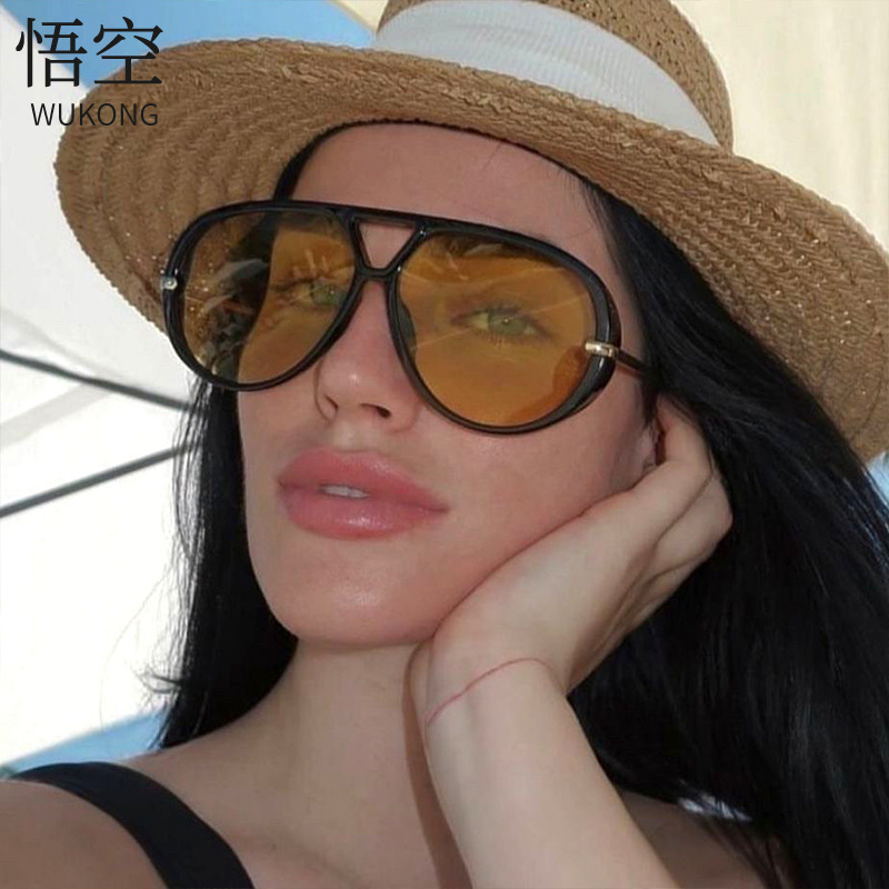 O1CN01LyKjct1xRZoSyJMOq_2220858006440-0-cib.jpg European and American Toad Sunglasses 2026 New Large Frame Pilot Premium Glasses Double Beam Women's Fashionable Retro Sunglasses - Image 1