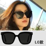R8 - Black frame black film