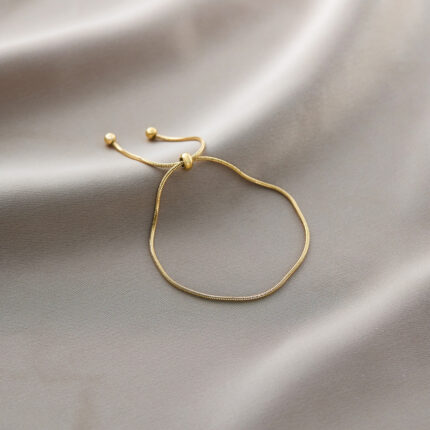 Pull the snake bone chain