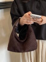 2026 Women's Fashionable Woven Shoulder & Armpit Bag Versatile Work Tote & Lunch-Box Style Crossbody Bag - Image 3