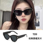 T09 - Gray sheet with black frame