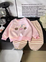 Girls' sweatshirt set autumn outfit 2025 new children's foreign fashionable baby clothes casual two-piece set spring and autumn trend