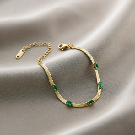 Green zirconium blade chain gold