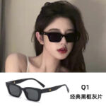 Q1 - Gray sheet with black frame