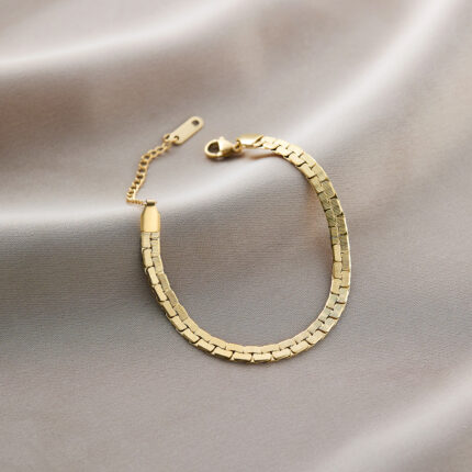 Great Wall chain gold