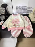 Girls' sweatshirt set autumn outfit 2025 new children's foreign fashionable baby clothes casual two-piece set spring and autumn trend - Image 3