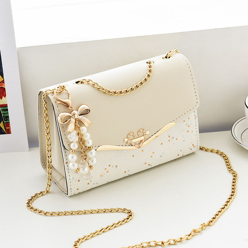 O1CN01Ywy4Lp1lzfVGBD8pe_2213269214890-0-cib.jpg Factory Direct Sales 2026 New Chain Crossbody Women's Bag Korean Version Ins Fashion Versatile High-End Shoulder Bag Sequin Tide - Image 1
